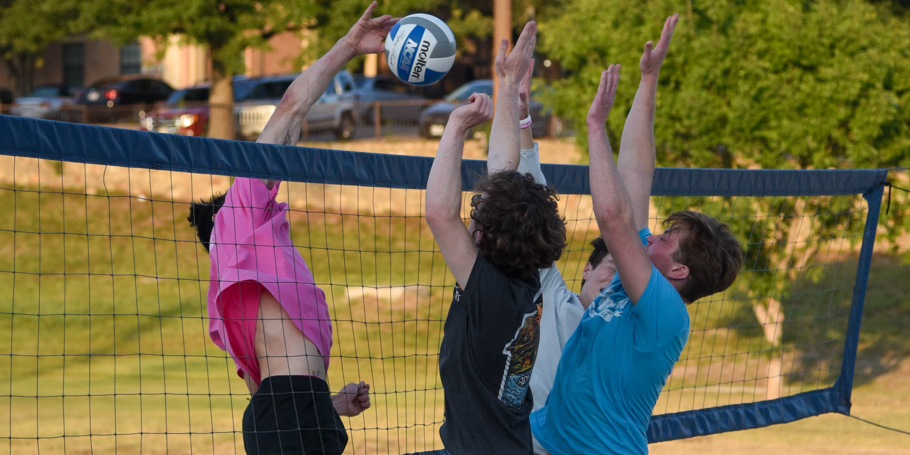 sand volleyball ace